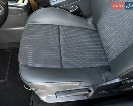 Черный Рено Гранд Сценик, объемом двигателя 1.6 л и пробегом 230 тыс. км за 9900 $, фото 47 на Automoto.ua