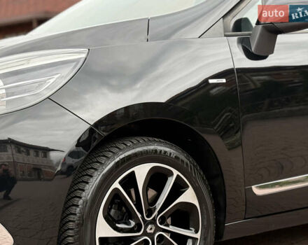 Черный Рено Гранд Сценик, объемом двигателя 1.5 л и пробегом 224 тыс. км за 11400 $, фото 42 на Automoto.ua