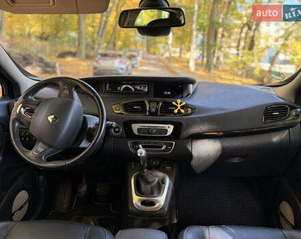 Черный Рено Гранд Сценик, объемом двигателя 1.6 л и пробегом 236 тыс. км за 10500 $, фото 12 на Automoto.ua