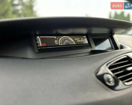 Чорний Рено Гранд Сценік, об'ємом двигуна 1.5 л та пробігом 225 тис. км за 10799 $, фото 48 на Automoto.ua