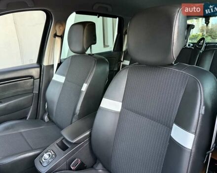 Черный Рено Гранд Сценик, объемом двигателя 1.6 л и пробегом 230 тыс. км за 9900 $, фото 45 на Automoto.ua