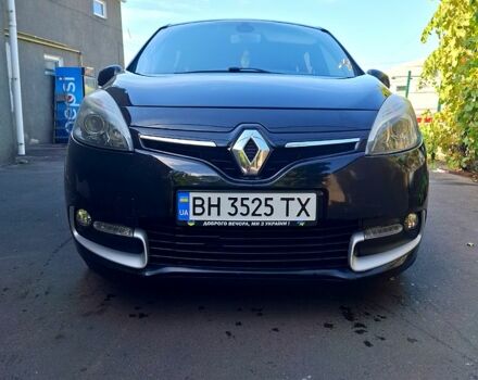 Черный Рено Гранд Сценик, объемом двигателя 1.5 л и пробегом 215 тыс. км за 9000 $, фото 1 на Automoto.ua