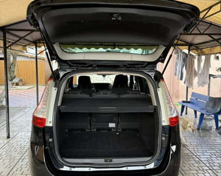 Черный Рено Гранд Сценик, объемом двигателя 1.5 л и пробегом 276 тыс. км за 10000 $, фото 7 на Automoto.ua