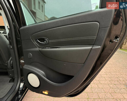 Черный Рено Гранд Сценик, объемом двигателя 1.5 л и пробегом 224 тыс. км за 11400 $, фото 96 на Automoto.ua