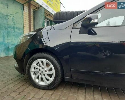 Черный Рено Гранд Сценик, объемом двигателя 1.5 л и пробегом 191 тыс. км за 10650 $, фото 2 на Automoto.ua