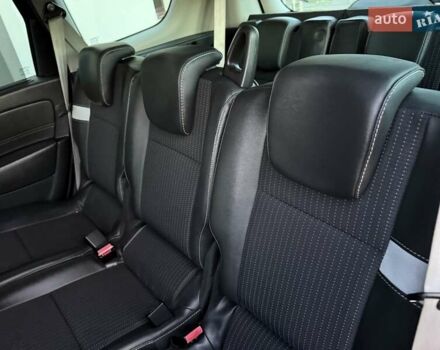 Черный Рено Гранд Сценик, объемом двигателя 1.6 л и пробегом 230 тыс. км за 9900 $, фото 54 на Automoto.ua