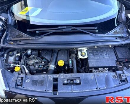 Черный Рено Гранд Сценик, объемом двигателя 1.5 л и пробегом 243 тыс. км за 8900 $, фото 4 на Automoto.ua