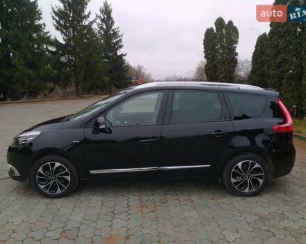 Черный Рено Гранд Сценик, объемом двигателя 1.6 л и пробегом 202 тыс. км за 9999 $, фото 8 на Automoto.ua