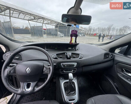 Чорний Рено Гранд Сценік, об'ємом двигуна 1.5 л та пробігом 223 тис. км за 8400 $, фото 22 на Automoto.ua