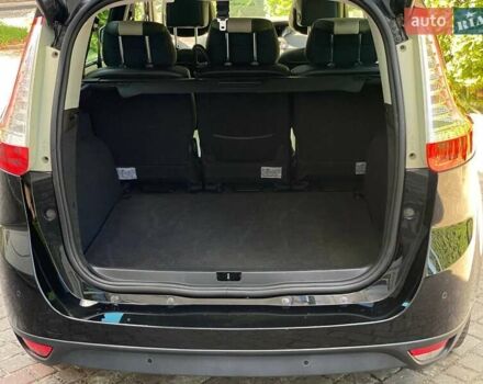 Черный Рено Гранд Сценик, объемом двигателя 1.6 л и пробегом 216 тыс. км за 9550 $, фото 8 на Automoto.ua