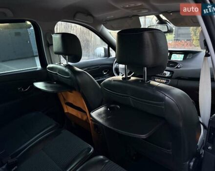 Черный Рено Гранд Сценик, объемом двигателя 1.6 л и пробегом 230 тыс. км за 9900 $, фото 67 на Automoto.ua