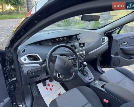 Черный Рено Гранд Сценик, объемом двигателя 0 л и пробегом 232 тыс. км за 7850 $, фото 3 на Automoto.ua