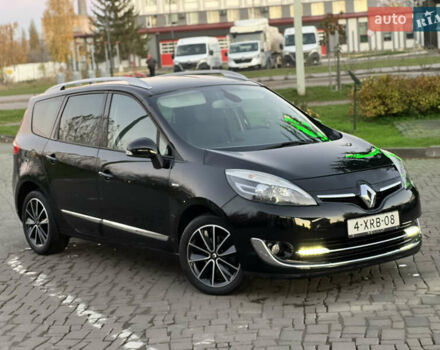 Чорний Рено Гранд Сценік, об'ємом двигуна 1.5 л та пробігом 225 тис. км за 10799 $, фото 13 на Automoto.ua
