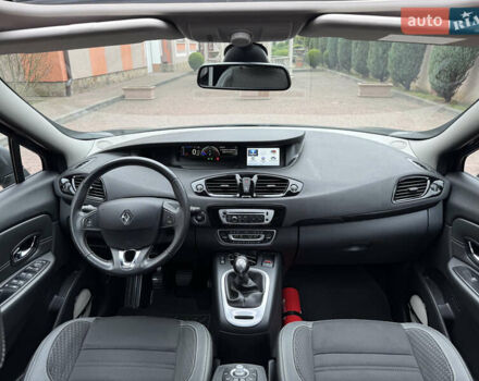 Черный Рено Гранд Сценик, объемом двигателя 1.5 л и пробегом 224 тыс. км за 11400 $, фото 110 на Automoto.ua