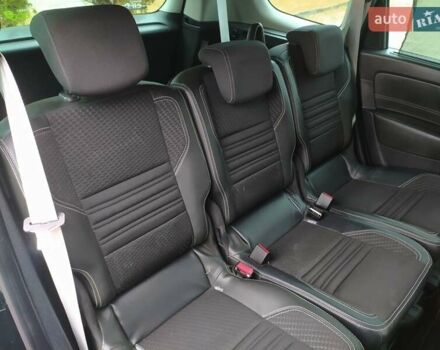 Черный Рено Гранд Сценик, объемом двигателя 1.6 л и пробегом 202 тыс. км за 9999 $, фото 29 на Automoto.ua