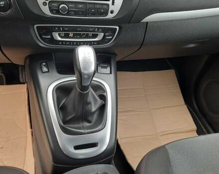 Черный Рено Гранд Сценик, объемом двигателя 1.5 л и пробегом 191 тыс. км за 10650 $, фото 23 на Automoto.ua