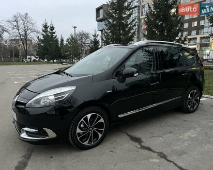 Чорний Рено Гранд Сценік, об'ємом двигуна 1.46 л та пробігом 240 тис. км за 10999 $, фото 22 на Automoto.ua