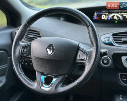 Черный Рено Гранд Сценик, объемом двигателя 1.6 л и пробегом 269 тыс. км за 10500 $, фото 56 на Automoto.ua