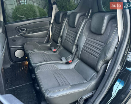 Черный Рено Гранд Сценик, объемом двигателя 1.6 л и пробегом 269 тыс. км за 10500 $, фото 38 на Automoto.ua