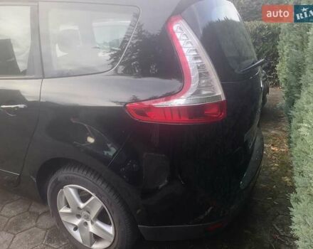 Чорний Рено Гранд Сценік, об'ємом двигуна 1.5 л та пробігом 180 тис. км за 9500 $, фото 3 на Automoto.ua