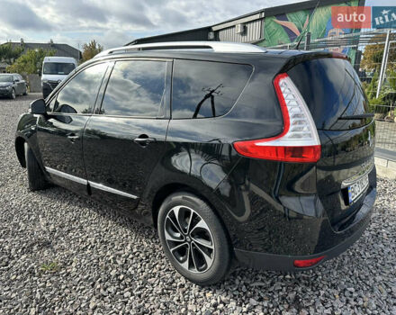 Черный Рено Гранд Сценик, объемом двигателя 1.6 л и пробегом 285 тыс. км за 9600 $, фото 4 на Automoto.ua