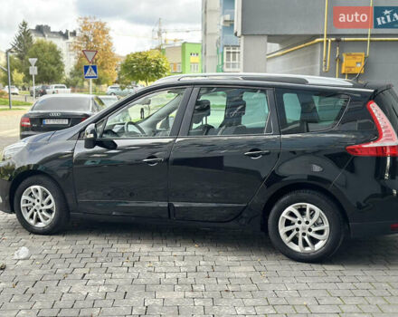 Чорний Рено Гранд Сценік, об'ємом двигуна 1.46 л та пробігом 217 тис. км за 8800 $, фото 24 на Automoto.ua