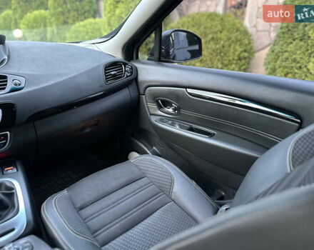 Черный Рено Гранд Сценик, объемом двигателя 1.6 л и пробегом 269 тыс. км за 10500 $, фото 58 на Automoto.ua