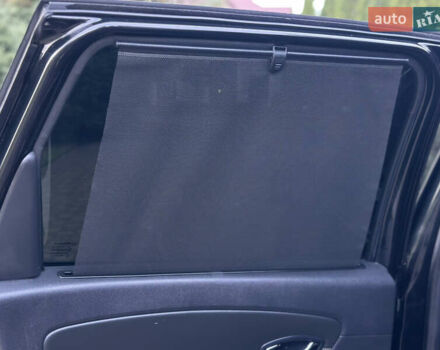 Черный Рено Гранд Сценик, объемом двигателя 1.6 л и пробегом 269 тыс. км за 10500 $, фото 42 на Automoto.ua