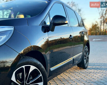Рено Гранд Сценик 2015 в Стрые на Automoto.ua Черный Рено Гранд Сценик, объемом двигателя 1.5 л и пробегом 213 тыс. км за 11799 $, фото 10 на Automoto.ua
