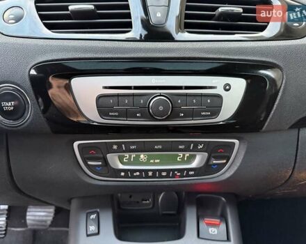 Чорний Рено Гранд Сценік, об'ємом двигуна 1.6 л та пробігом 216 тис. км за 11800 $, фото 42 на Automoto.ua