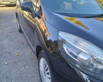 Черный Рено Гранд Сценик, объемом двигателя 1.6 л и пробегом 320 тыс. км за 8700 $, фото 7 на Automoto.ua