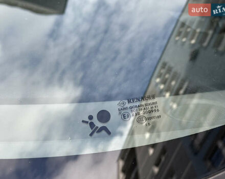 Чорний Рено Гранд Сценік, об'ємом двигуна 1.46 л та пробігом 217 тис. км за 8800 $, фото 20 на Automoto.ua