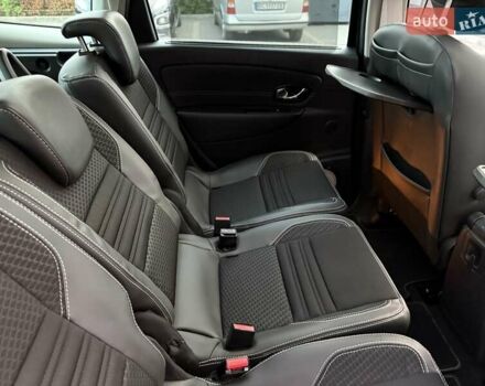 Чорний Рено Гранд Сценік, об'ємом двигуна 1.6 л та пробігом 216 тис. км за 11800 $, фото 73 на Automoto.ua