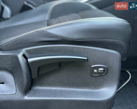 Черный Рено Гранд Сценик, объемом двигателя 1.6 л и пробегом 269 тыс. км за 10500 $, фото 70 на Automoto.ua