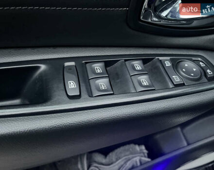 Чорний Рено Гранд Сценік, об'ємом двигуна 1.46 л та пробігом 240 тис. км за 10999 $, фото 39 на Automoto.ua