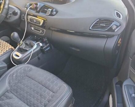 Черный Рено Гранд Сценик, объемом двигателя 1.6 л и пробегом 322 тыс. км за 8600 $, фото 13 на Automoto.ua