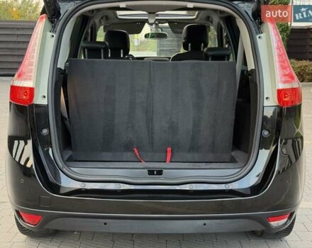 Чорний Рено Гранд Сценік, об'ємом двигуна 1.6 л та пробігом 216 тис. км за 11800 $, фото 66 на Automoto.ua