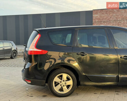 Чорний Рено Гранд Сценік, об'ємом двигуна 1.5 л та пробігом 223 тис. км за 7900 $, фото 15 на Automoto.ua