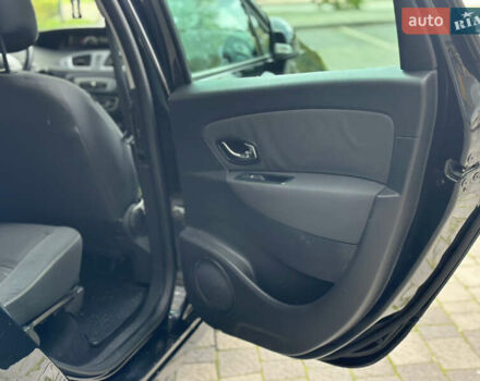 Чорний Рено Гранд Сценік, об'ємом двигуна 1.46 л та пробігом 217 тис. км за 8800 $, фото 9 на Automoto.ua