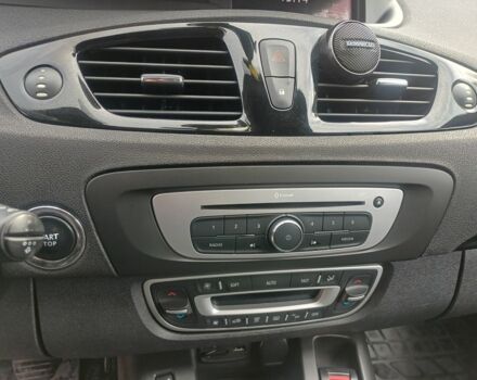 Черный Рено Гранд Сценик, объемом двигателя 0 л и пробегом 245 тыс. км за 9100 $, фото 7 на Automoto.ua