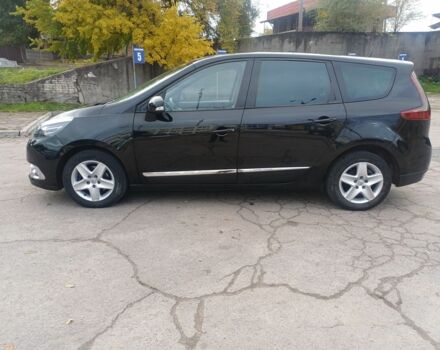 Черный Рено Гранд Сценик, объемом двигателя 0 л и пробегом 245 тыс. км за 9100 $, фото 6 на Automoto.ua