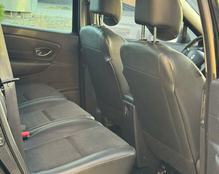 Чорний Рено Гранд Сценік, об'ємом двигуна 1.5 л та пробігом 223 тис. км за 7900 $, фото 18 на Automoto.ua