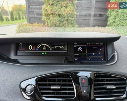 Чорний Рено Гранд Сценік, об'ємом двигуна 1.6 л та пробігом 216 тис. км за 11800 $, фото 39 на Automoto.ua