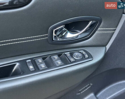 Черный Рено Гранд Сценик, объемом двигателя 1.6 л и пробегом 269 тыс. км за 10500 $, фото 28 на Automoto.ua