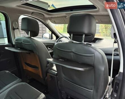 Чорний Рено Гранд Сценік, об'ємом двигуна 1.6 л та пробігом 216 тис. км за 11800 $, фото 75 на Automoto.ua