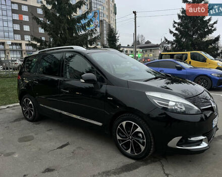 Чорний Рено Гранд Сценік, об'ємом двигуна 1.46 л та пробігом 240 тис. км за 10999 $, фото 16 на Automoto.ua