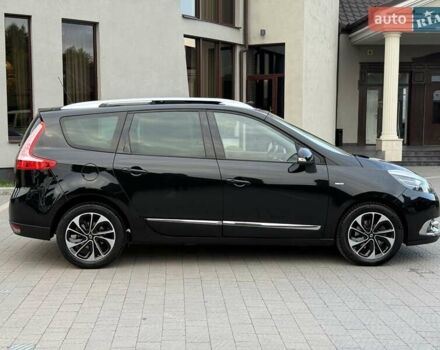 Чорний Рено Гранд Сценік, об'ємом двигуна 1.6 л та пробігом 216 тис. км за 11800 $, фото 15 на Automoto.ua