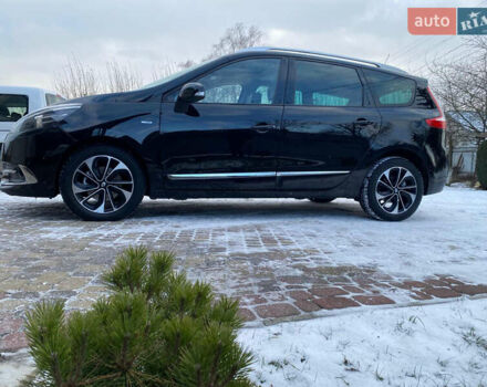 Черный Рено Гранд Сценик, объемом двигателя 1.5 л и пробегом 246 тыс. км за 9999 $, фото 4 на Automoto.ua