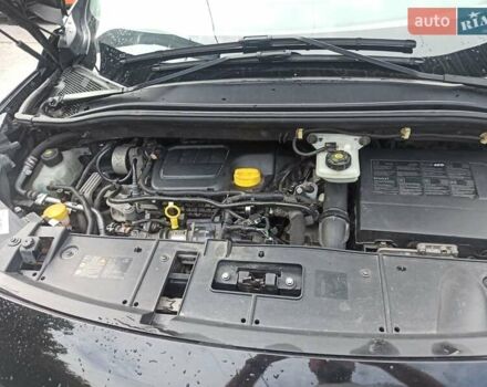 Чорний Рено Гранд Сценік, об'ємом двигуна 1.6 л та пробігом 290 тис. км за 9600 $, фото 5 на Automoto.ua