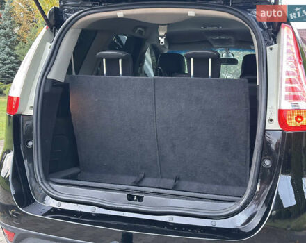 Черный Рено Гранд Сценик, объемом двигателя 1.6 л и пробегом 269 тыс. км за 10500 $, фото 46 на Automoto.ua